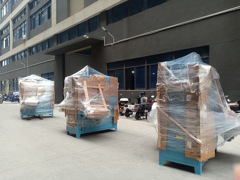 同步滑台高周波熔断机出货图